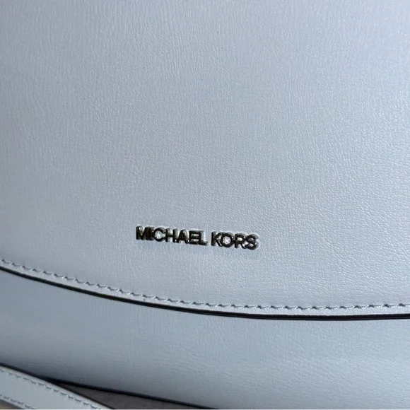 Michael Kors Ellis Medium Purse in Soft Sky - Picture 2 of 9